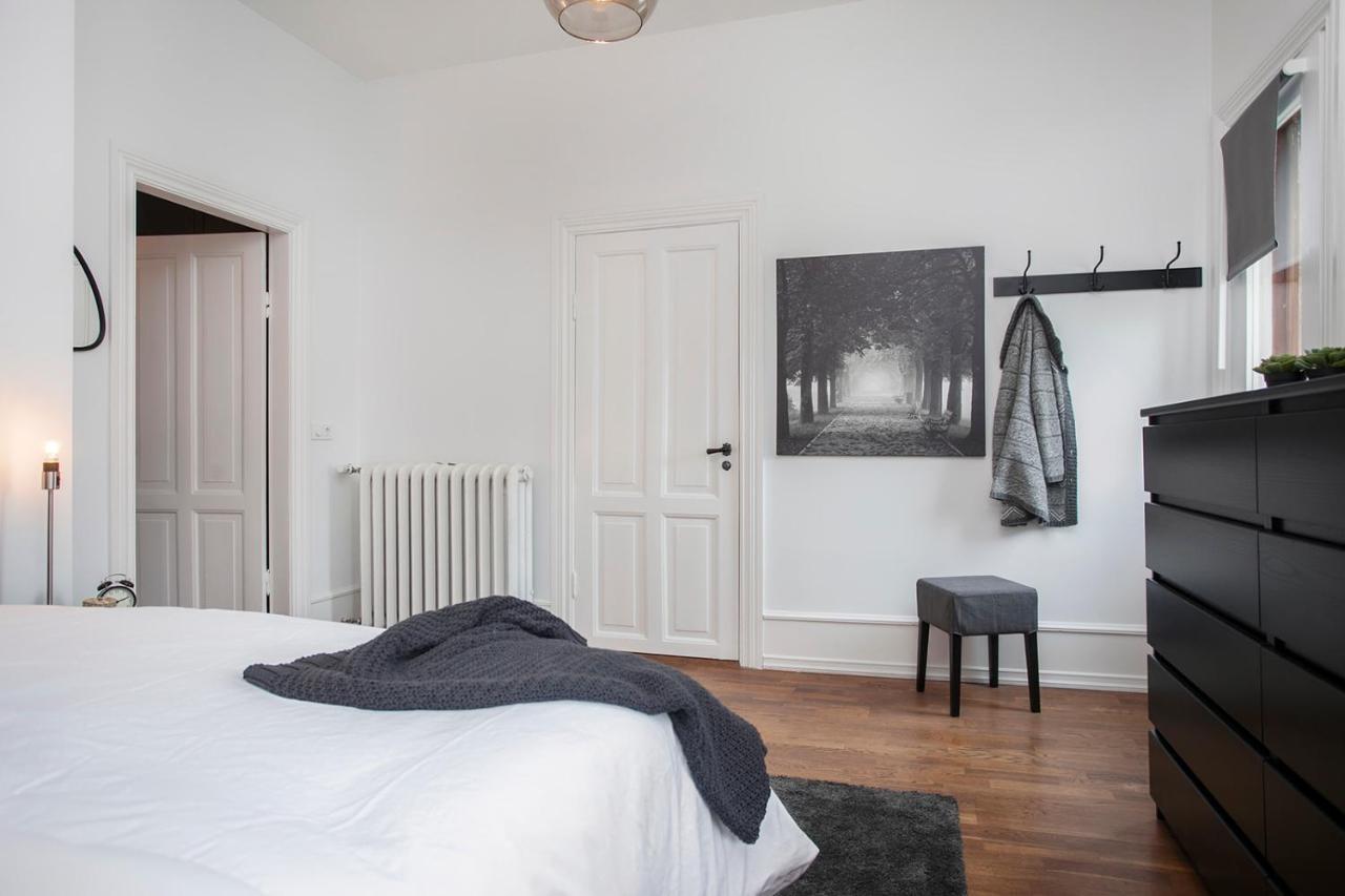 Chung cư 120 m² 2 phòng ngủ, 2 phòng tắm riêng ở Trung tâm thành phố Reykjavik Ngoại thất bức ảnh