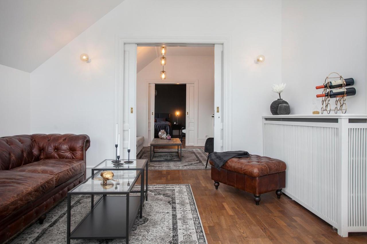 Chung cư 120 m² 2 phòng ngủ, 2 phòng tắm riêng ở Trung tâm thành phố Reykjavik Ngoại thất bức ảnh